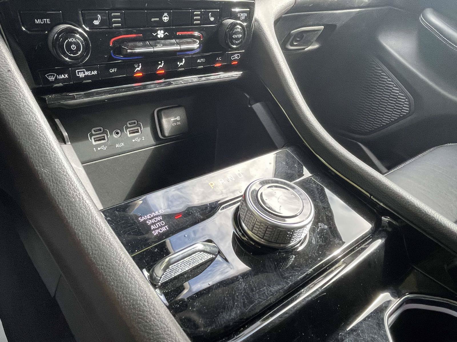 Used 2023 Jeep Grand Cherokee Limited AWD/4WD image 34