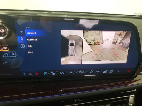 New 2026 Chevrolet Traverse RS w/ LPO, Floor Liner Package FWD image 20