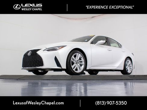 Used 2024 Lexus IS 300 w/ Comfort Package RWD image 13