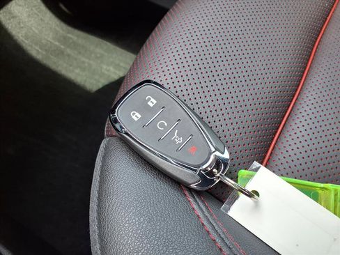 Used 2023 Chevrolet Blazer RS w/ Enhanced Convenience Package image 22