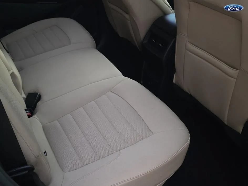 Used 2024 Ford Edge SE AWD/4WD image 13