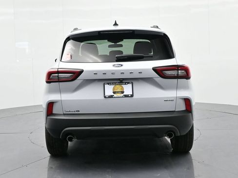 Used 2025 Ford Escape ST-Line AWD/4WD image 7