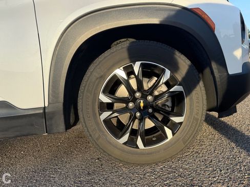 Used 2021 Chevrolet TrailBlazer LT w/ Convenience Package image 6