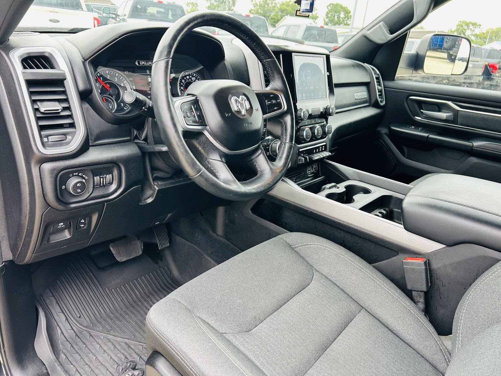 Used 2019 RAM 1500 Big Horn AWD/4WD image 12