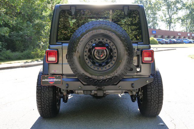 Used 2022 Jeep Wrangler Sport AWD/4WD image 8