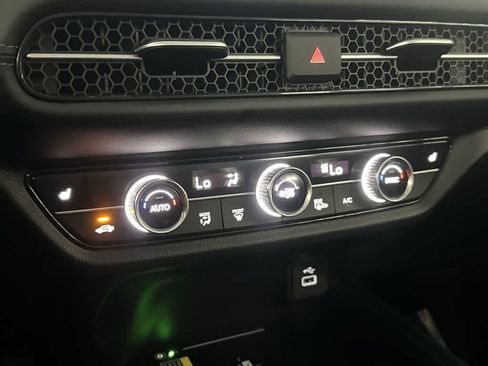 Used 2025 Honda HR-V EX-L image 19
