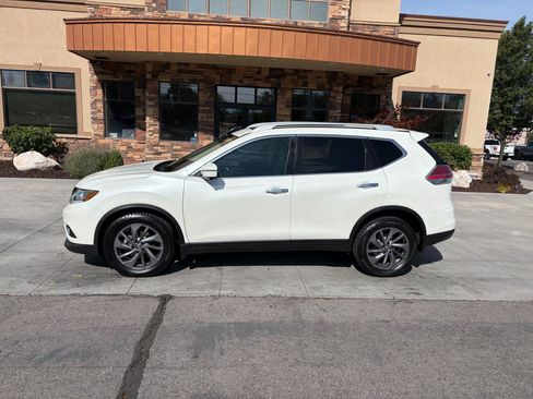 Used 2016 Nissan Rogue SL w/ SL Premium Package AWD/4WD image 2