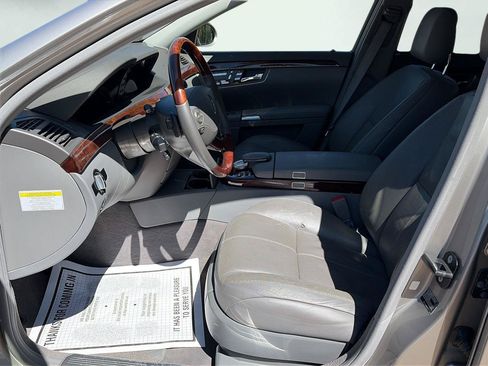 Used 2009 Mercedes-Benz S 550 4MATIC image 13