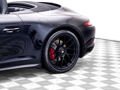 Certified 2019 Porsche 911 Carrera 4 GTS AWD/4WD image 34