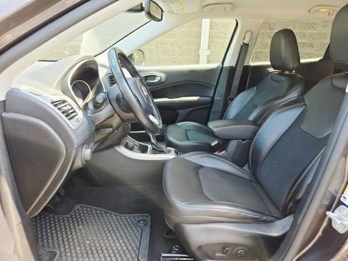 Used 2021 Jeep Compass Latitude w/ Convenience Group image 14