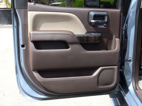 Used 2016 GMC Sierra 2500 Denali w/ Duramax Plus Package image 47