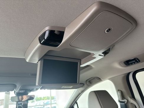 Used 2023 Honda Odyssey Elite image 22