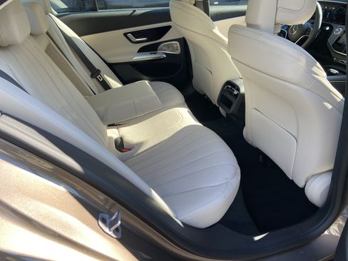 New 2026 Mercedes-Benz E 450 4MATIC Sedan image 40