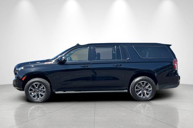 Used 2021 Chevrolet Suburban Z71 w/ Z71 Signature Package AWD/4WD image 7