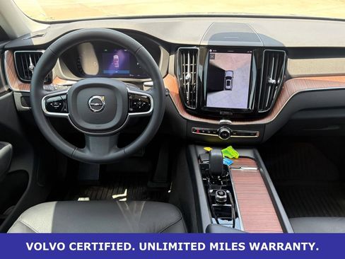 Certified 2023 Volvo XC60 B5 Plus w/ Climate Package AWD/4WD image 15