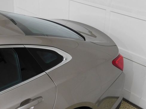 Used 2023 Chevrolet Malibu LT FWD image 21