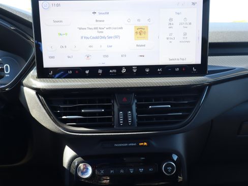 Used 2023 Ford Escape ST-Line Elite w/ Premium Technology Package image 18