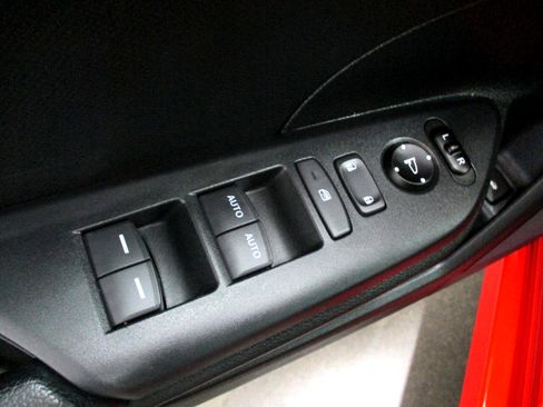 Used 2020 Honda Civic Sport image 15