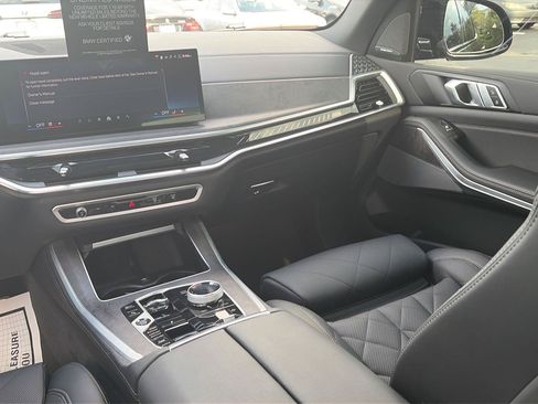 Certified 2025 BMW X5 M60i AWD/4WD image 17