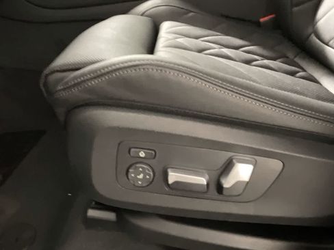 Certified 2023 BMW X5 xDrive40i w/ Premium Package image 12