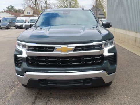 Used 2025 Chevrolet Silverado 1500 LT AWD/4WD image 11