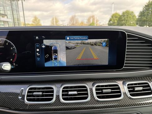 New 2026 Mercedes-Benz GLE 63 AMG S image 27