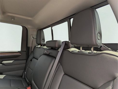New 2025 GMC Sierra 2500 Denali w/ Denali Reserve Package image 31