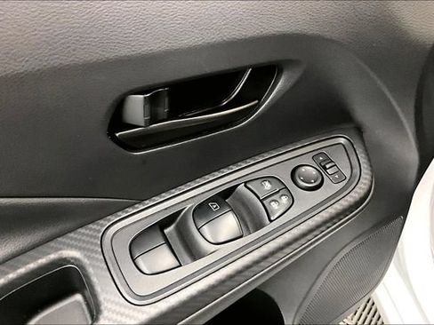 New 2025 Nissan Versa S w/ S Plus Package FWD image 28