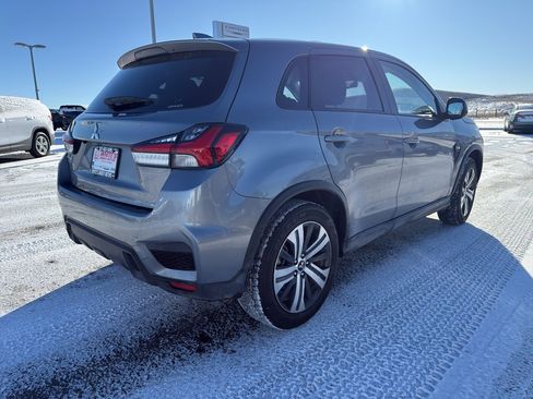 Used 2025 Mitsubishi Outlander Sport AWD image 5