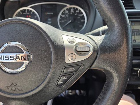 Used 2017 Nissan Sentra SL w/ SL Premium Technology Package image 32