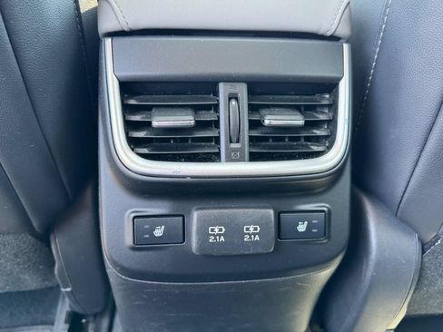 Used 2022 Subaru Outback Limited AWD/4WD image 12