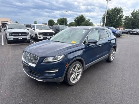 Used 2019 Lincoln MKC Reserve AWD/4WD image 3