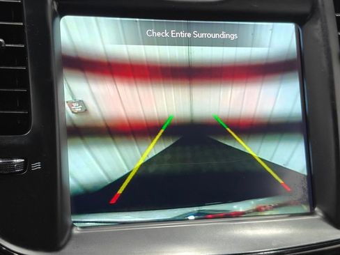 Used 2020 Chrysler 300 S AWD/4WD image 7