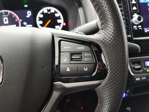 Used 2025 Honda Ridgeline Black Edition image 38