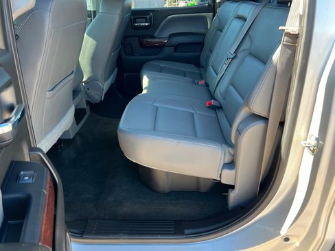 Used 2016 GMC Sierra 2500 SLT w/ Duramax Plus Package image 22