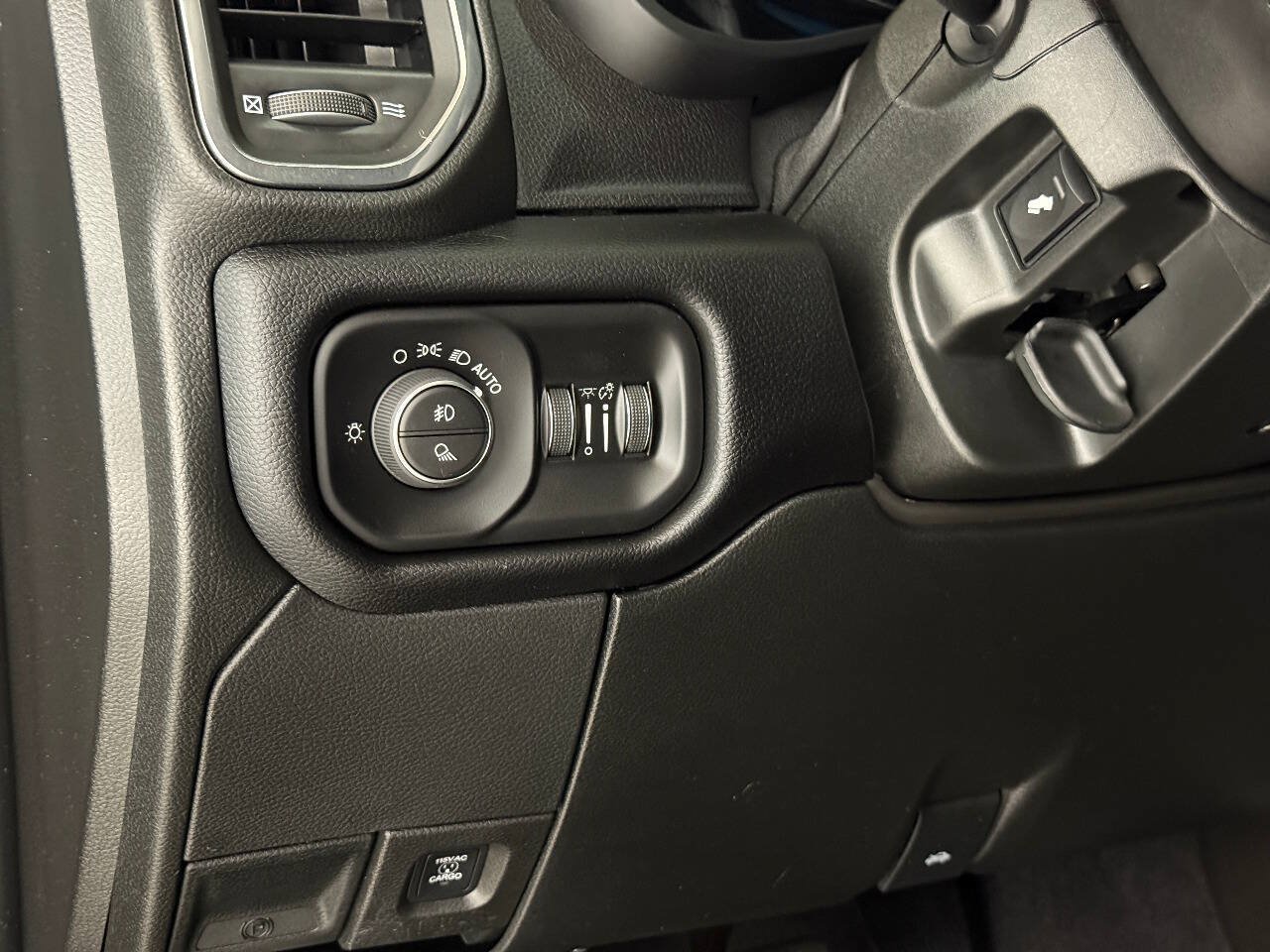 Used 2026 RAM 3500 Laramie w/ Night Edition AWD/4WD image 61