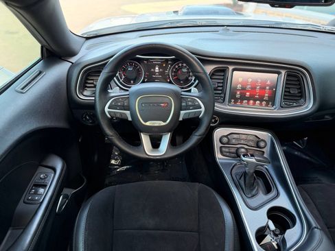 Used 2016 Dodge Challenger R/T Scat Pack RWD image 25