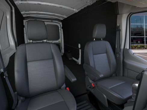 New 2026 Ford Transit 250 148 Medium Roof RWD image 9