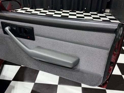 Used 1988 Chevrolet Camaro IROC-Z RWD image 43