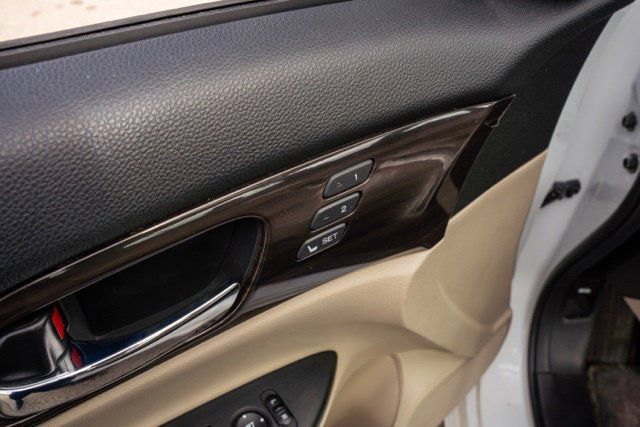 Used 2016 Honda Accord EX-L image 17