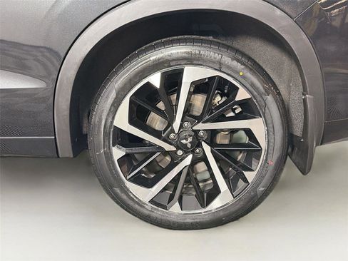 Used 2022 Mitsubishi Outlander SEL image 33