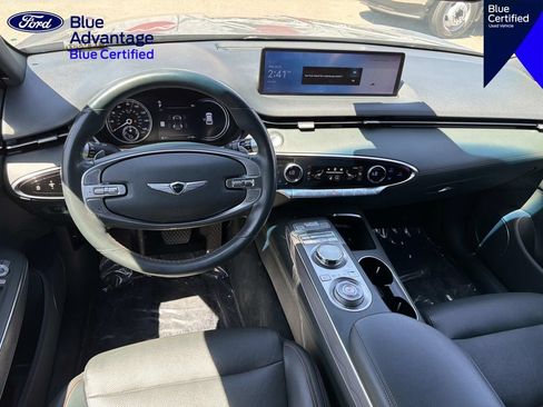 Used 2023 Genesis GV70 2.5T w/ Advanced Package AWD/4WD image 9