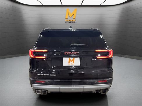 Used 2025 GMC Acadia Elevation image 7