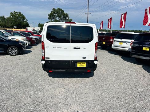 Used 2019 Ford Transit 350 XLT RWD image 14