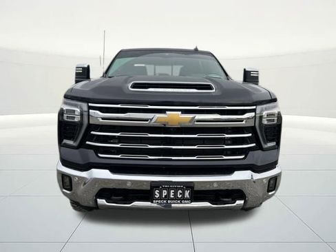 Used 2024 Chevrolet Silverado 3500 LTZ w/ LTZ Plus Package image 8