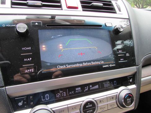 Used 2016 Subaru Outback 2.5i Limited AWD/4WD image 22