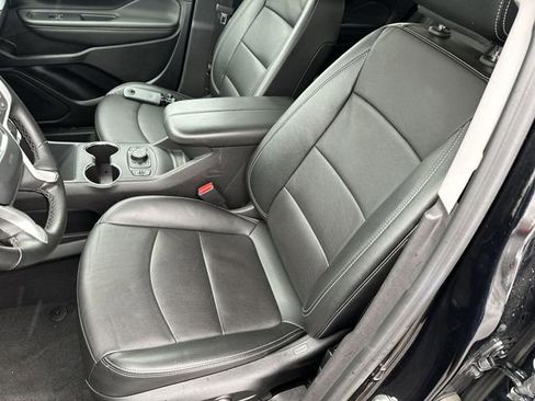 Certified 2024 GMC Terrain SLT AWD/4WD image 15
