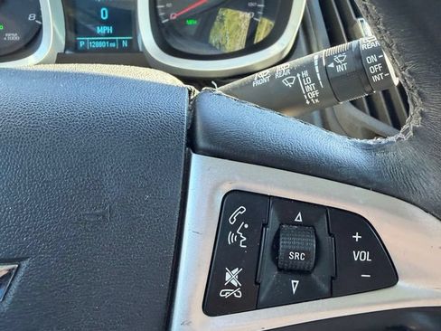 Used 2015 Chevrolet Equinox LT FWD image 17