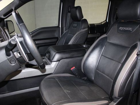 Used 2018 Ford F150 Raptor w/ Equipment Group 802A Luxury AWD/4WD image 18
