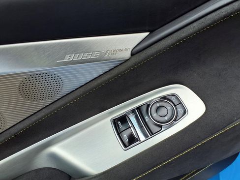 Used 2022 Chevrolet Corvette Stingray Premium Cpe w/ Z51 Performance Package image 24